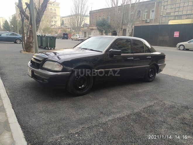Mercedes C 230 1999, 250,000 km - 2.3 l - Bakı