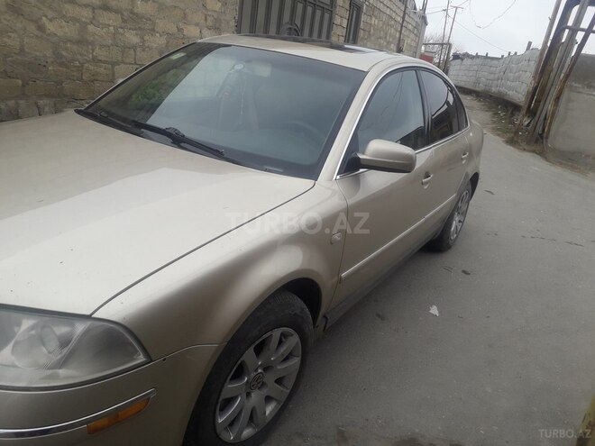 Volkswagen Passat 2002, 257,000 km - 2.0 л - Bakı