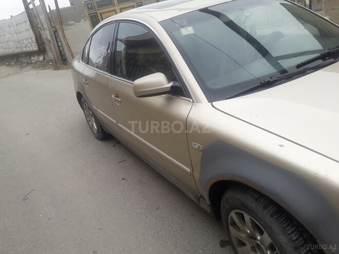 Volkswagen Passat 2002, 257,000 km - 2.0 л - Bakı