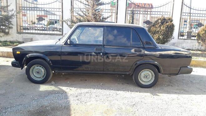 LADA (VAZ) 2107 2011, 189,000 km - 1.6 л - Salyan