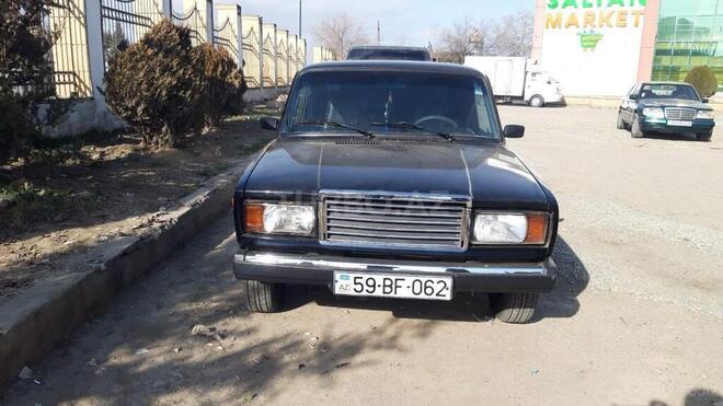LADA (VAZ) 2107 2011, 189,000 km - 1.6 л - Salyan