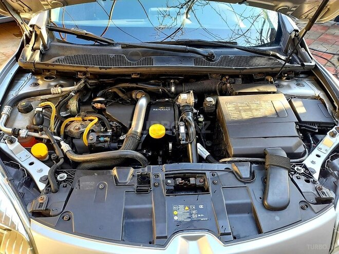 Renault Megane 2010, 215,000 km - 1.5 л - Bakı