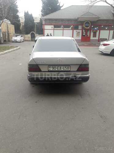 Mercedes E 220 1993, 400,000 km - 2.2 l - Bakı