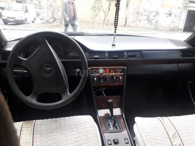 Mercedes E 220 1993, 400,000 km - 2.2 l - Bakı