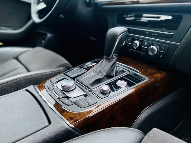 Audi A6 2015, 109,000 km - 2.0 l - Bakı