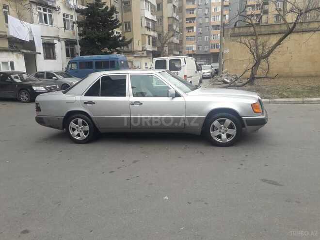 Mercedes E 220 1993, 400,000 km - 2.2 l - Bakı