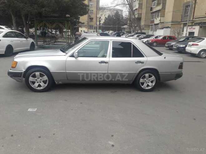 Mercedes E 220 1993, 400,000 km - 2.2 l - Bakı