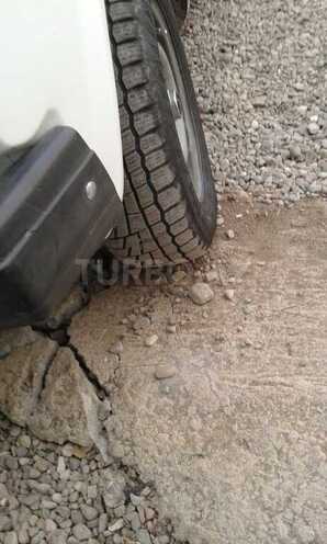 LADA (VAZ) 2107 2005, 100,000 km - 1.5 l - Yevlax