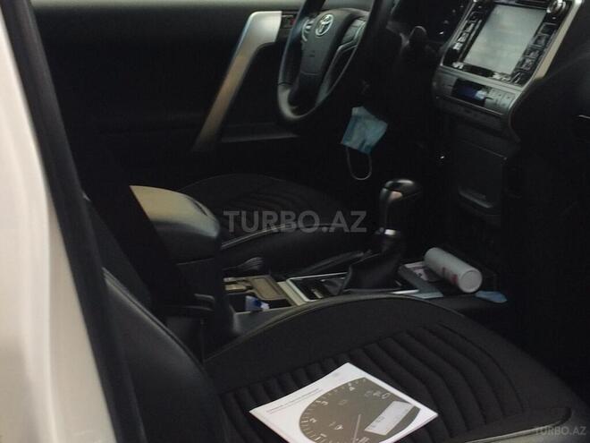Toyota Prado 2018, 23,800 km - 4.0 l - Bakı