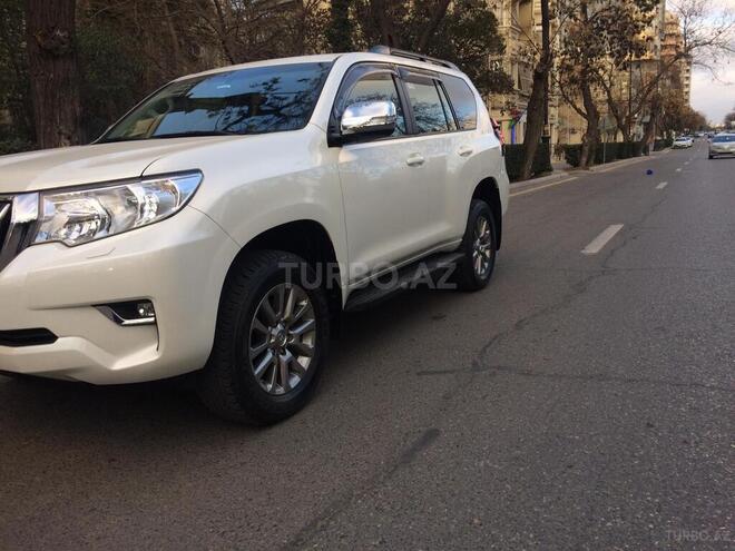 Toyota Prado 2018, 23,800 km - 4.0 l - Bakı