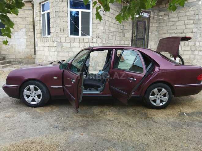 Mercedes E 200 1997, 331,000 km - 2.0 l - Bakı