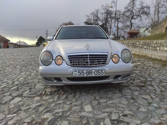 Mercedes E 220 2000, 506,143 km - 2.2 l - Şəki