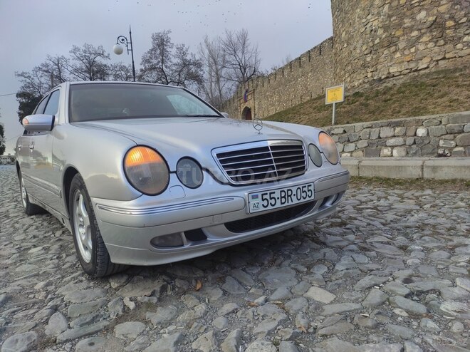 Mercedes E 220 2000, 506,143 km - 2.2 l - Şəki