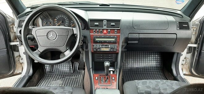 Mercedes C 240 2000, 169,386 km - 2.4 l - Ağstafa