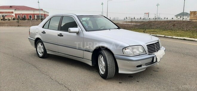 Mercedes C 240 2000, 169,386 km - 2.4 l - Ağstafa