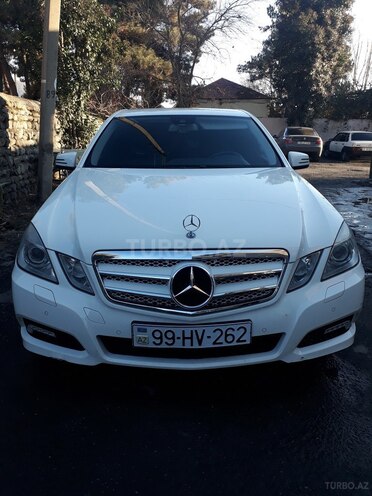Mercedes E 200 2009, 186,000 km - 1.8 л - Zaqatala