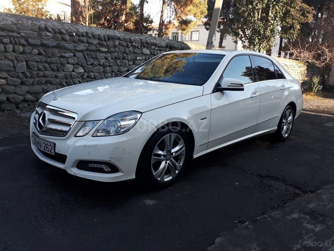 Mercedes E 200 2009, 186,000 km - 1.8 л - Zaqatala