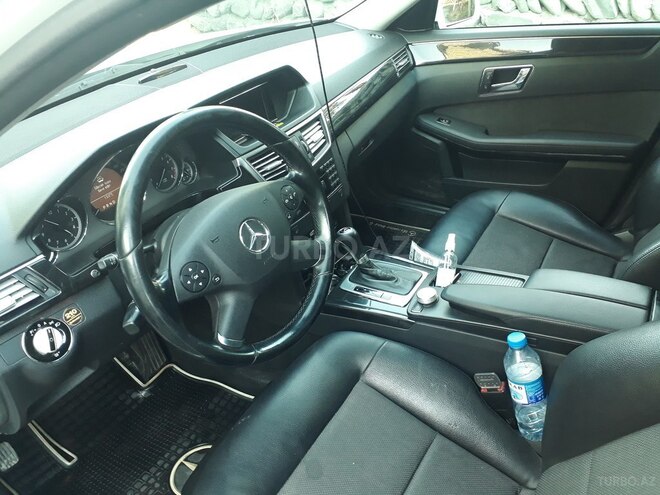 Mercedes E 200 2009, 186,000 km - 1.8 л - Zaqatala
