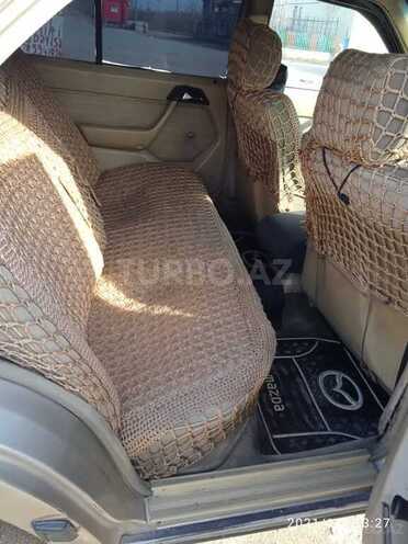 Mercedes E 230 1986, 300,000 km - 2.3 l - Bakı