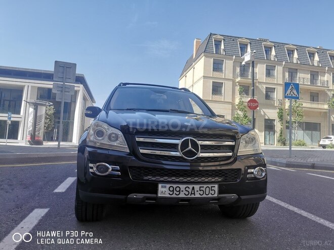 Mercedes GL 320 2008, 280,000 km - 3.0 l - Göyçay