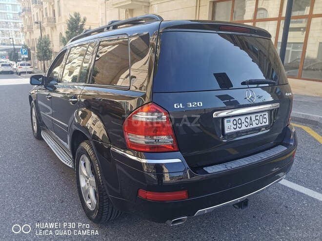 Mercedes GL 320 2008, 280,000 km - 3.0 l - Göyçay