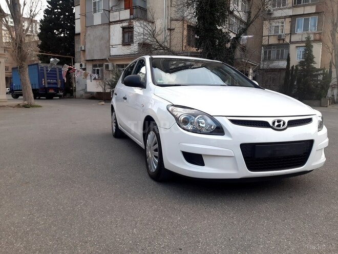 Hyundai i30 2009, 81,000 km - 1.4 l - Bakı