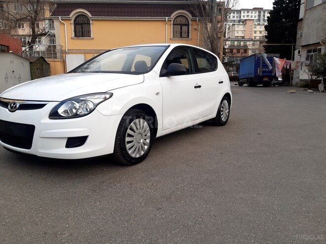 Hyundai i30 2009, 81,000 km - 1.4 l - Bakı