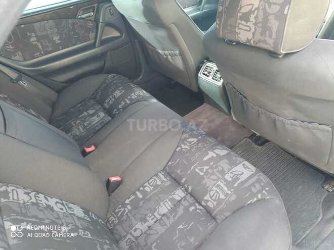 Mercedes E 280 1998, 376,817 km - 2.8 l - Bakı
