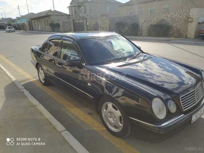 Mercedes E 280 1998, 376,817 km - 2.8 l - Bakı