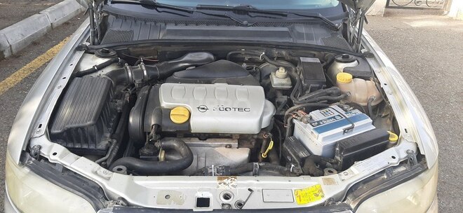 Opel Vectra 1999, 330,000 km - 1.8 l - Gəncə