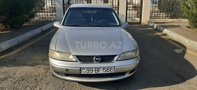 Opel Vectra 1999, 330,000 km - 1.8 l - Gəncə
