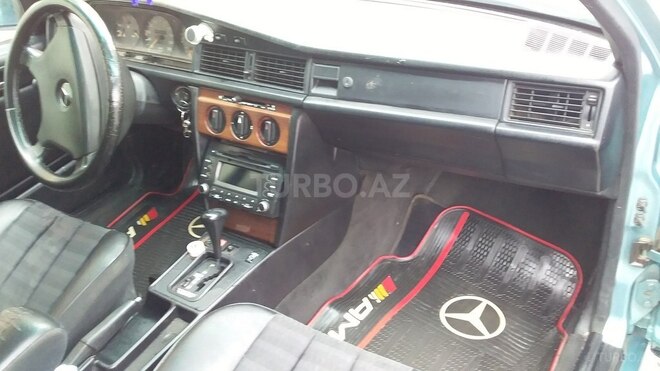 Mercedes 190 1992, 433,221 km - 2.0 л - Bakı