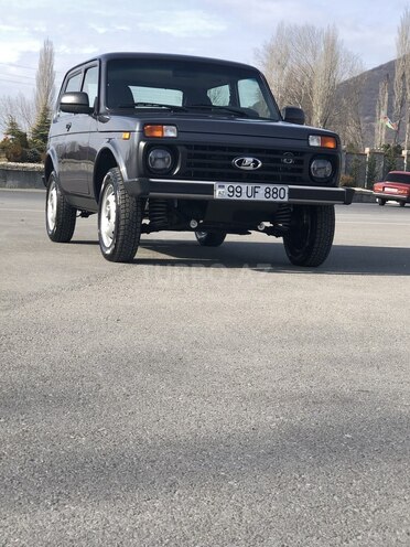 LADA (VAZ) Niva 2019, 32,000 km - 1.7 l - Şəki