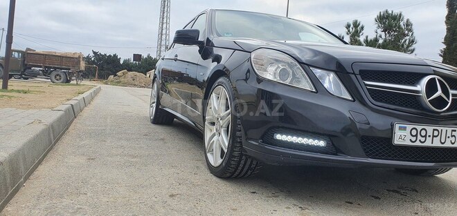 Mercedes E 220 2011, 250,000 km - 2.2 l - Bakı