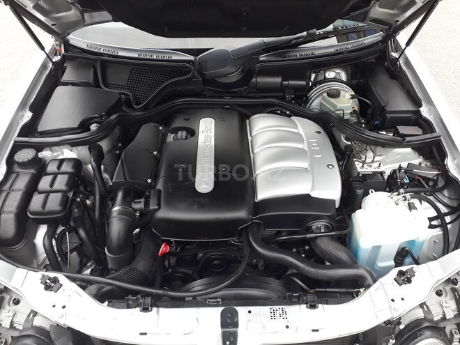 Mercedes E 220 2000, 197,000 km - 2.2 l - Bakı