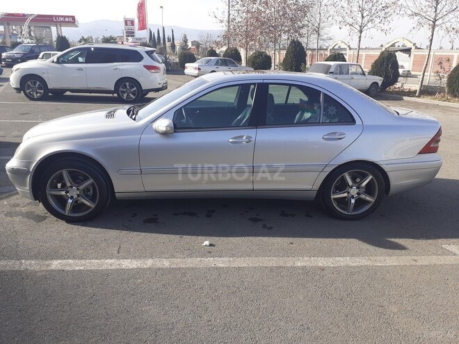 Mercedes C 240 2001, 370,000 km - 2.6 л - Gəncə