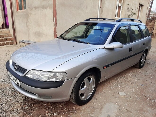 Opel Vectra 1997, 360,295 km - 1.8 l - Sumqayıt