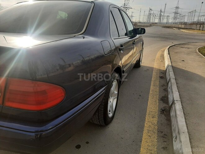 Mercedes E 290 1997, 487,626 km - 2.9 l - Mingəçevir