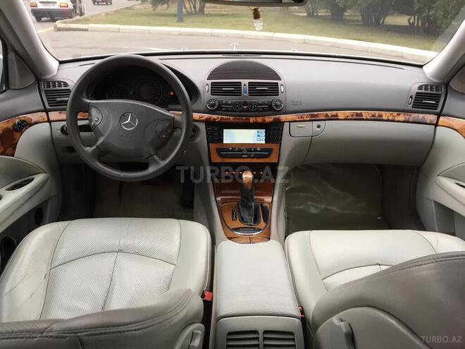 Mercedes E 240 2002, 242,000 km - 2.6 l - Bakı