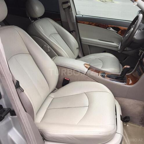 Mercedes E 240 2002, 242,000 km - 2.6 l - Bakı