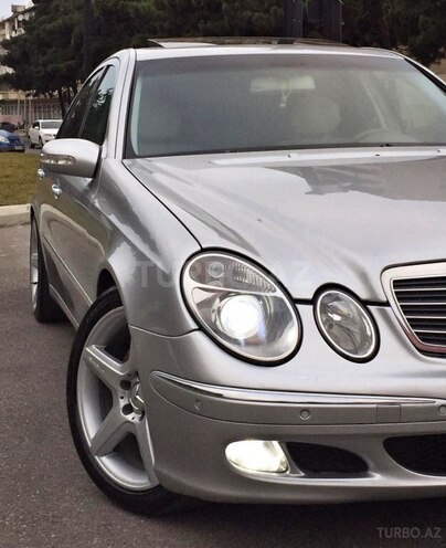 Mercedes E 240 2002, 242,000 km - 2.6 l - Bakı