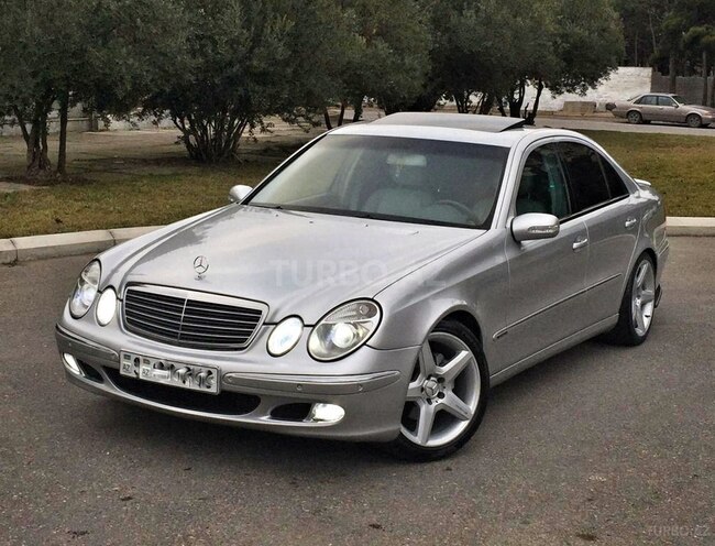 Mercedes E 240 2002, 242,000 km - 2.6 l - Bakı