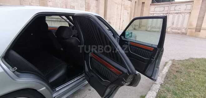Mercedes E 220 1994, 494,000 km - 2.2 l - Bakı