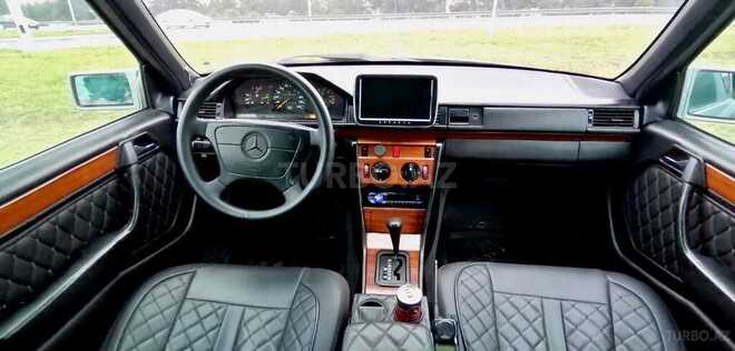 Mercedes E 220 1994, 494,000 km - 2.2 l - Bakı