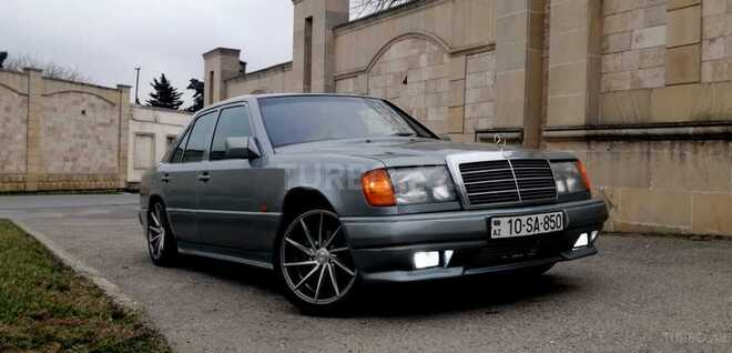 Mercedes E 220 1994, 494,000 km - 2.2 l - Bakı