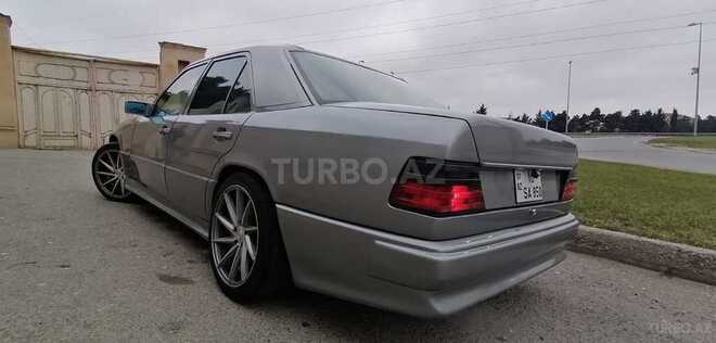 Mercedes E 220 1994, 494,000 km - 2.2 l - Bakı