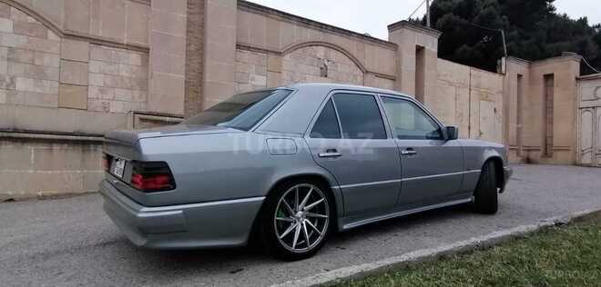 Mercedes E 220 1994, 494,000 km - 2.2 l - Bakı