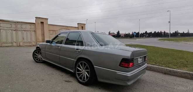 Mercedes E 220 1994, 494,000 km - 2.2 l - Bakı