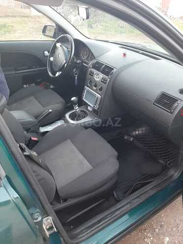 Ford Mondeo 2003, 175,000 km - 2.0 l - Quba