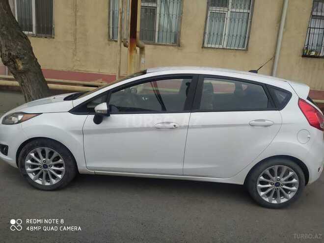 Ford Fiesta 2013, 95,000 km - 1.6 l - Bakı